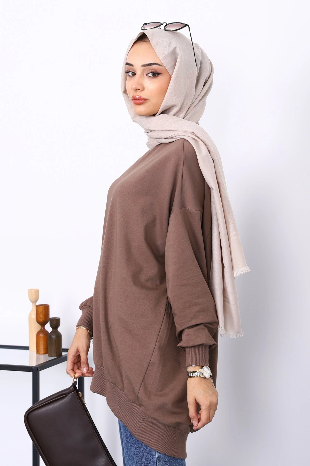 Koyuv Vizon Önü Kısa Arkası Uzun Oversize Sweatshirt