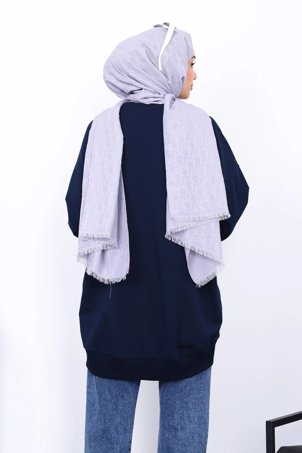 Lacivert Önü Kısa Arkası Uzun Oversize Sweatshirt
