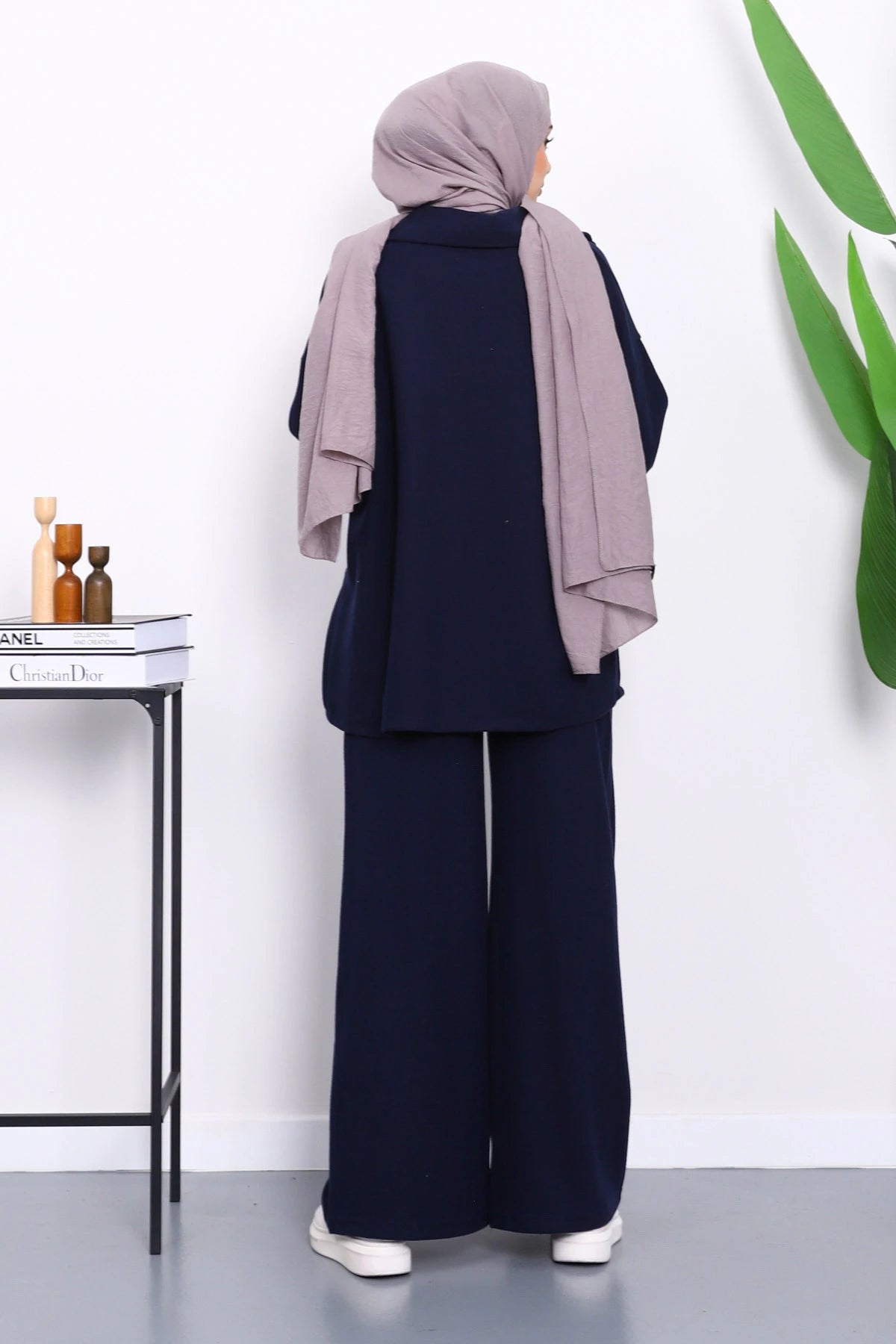 Lacivert Yaka Fermuarlı Tunik Pantolonlu Fitilli Takım