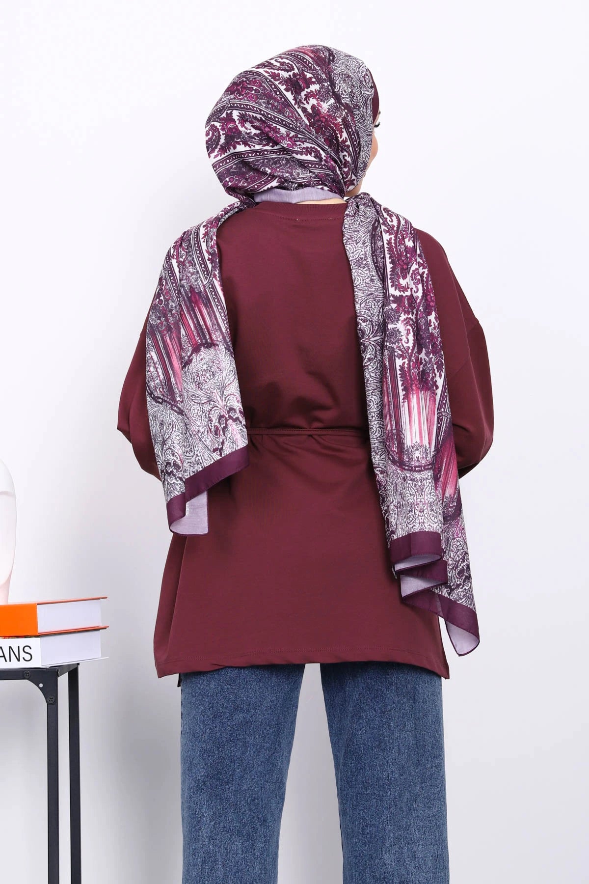 Mürdüm Dikiş Detaylı Yanları Yırtmaçlı Sweatshirt