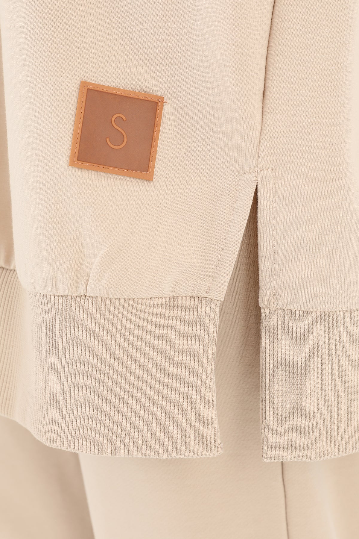 Basic Tunik – Kadın | Bej Renk & Günlük Tarz 1202