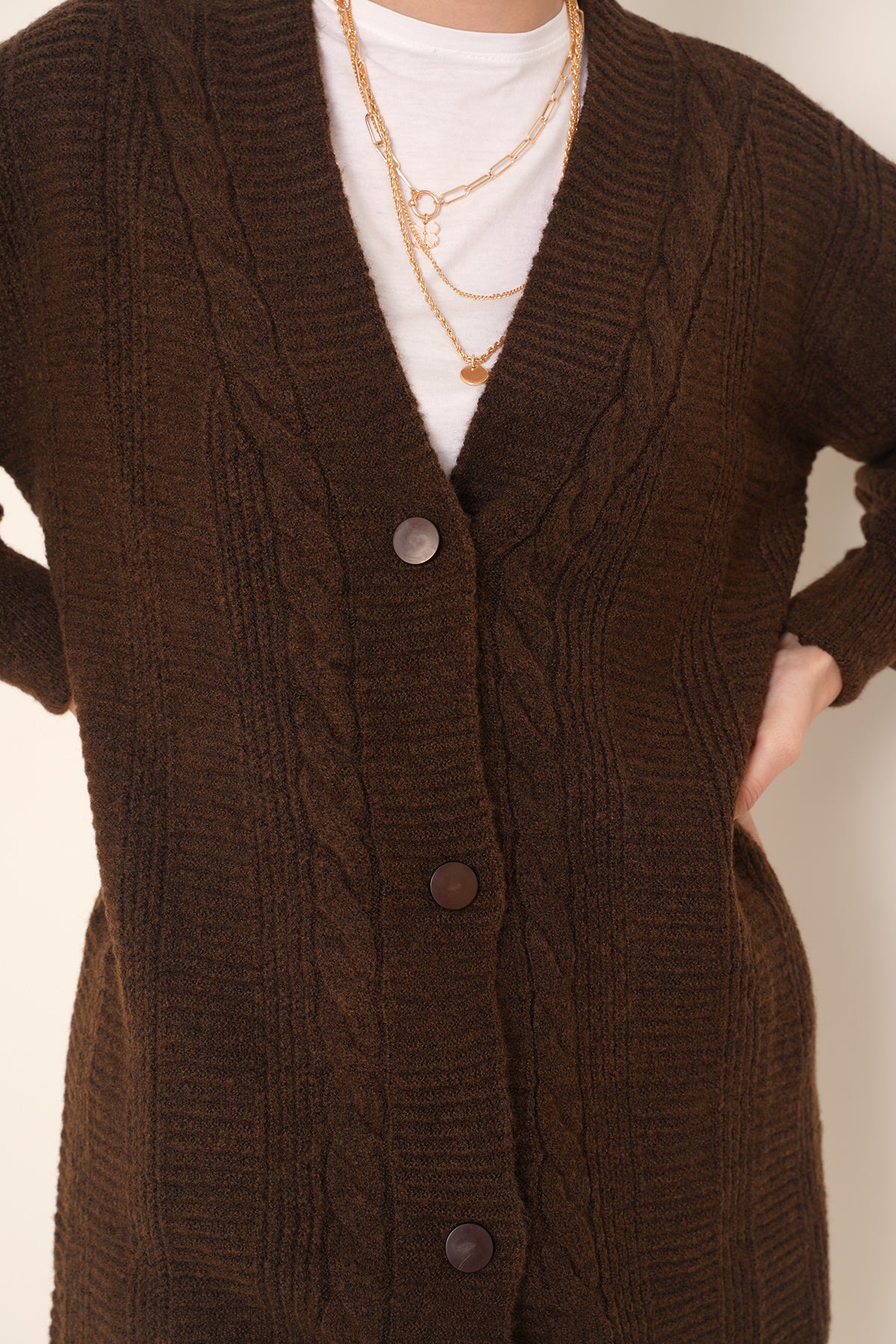 Basic Hırka – Kahverengi | Sıcak Ton & Çok Yönlü Kadın Hırka 1205